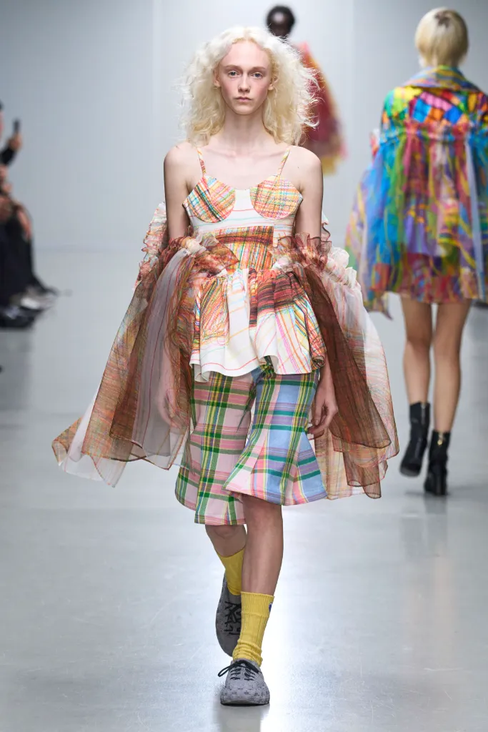 顽石频道原图 203